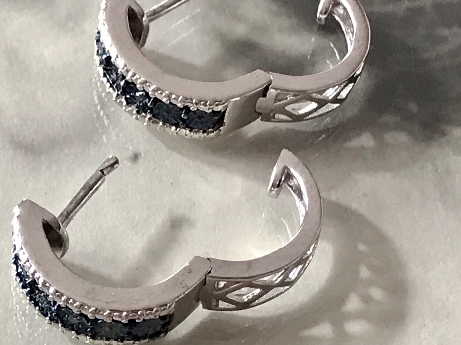 Ohrringe 925 Silber Creole Klappcreolen blaue Steine Saphire? Edel HN