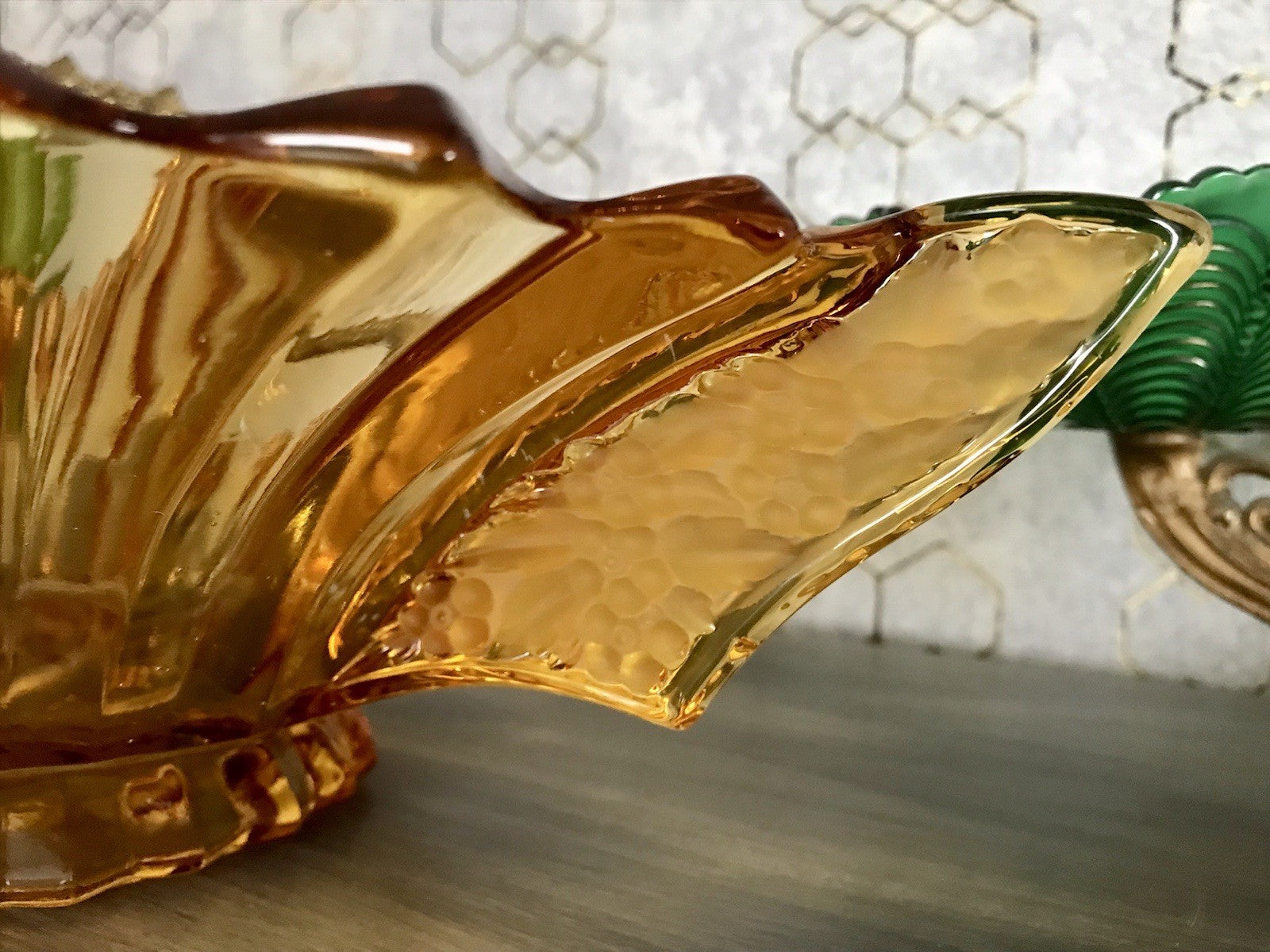 Antik Art Déco gelb Pressglas Schale Glas Brockwitz Prismen Fruchtschale 1941