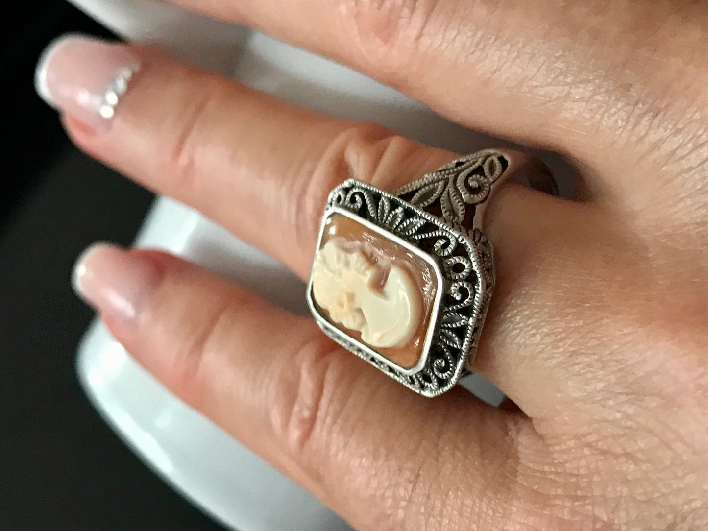 Antik Art Déco Jugendstil Edel DAMEN RING Silber Muschelgemme Cameè Gr. 62