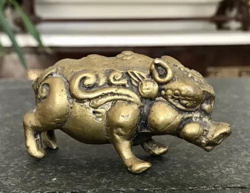 Alt antik? Messing Bronze?  Skulptur Figur Schwein reich verziert Feng Shui