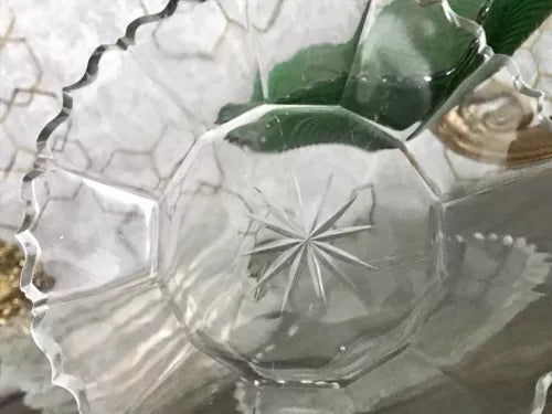 Antik ~1850 12 Gebäck Konfekt Teller Glas kantig Glas Kristallglas geschnitten