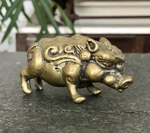 Alt antik? Messing Bronze?  Skulptur Figur Schwein reich verziert Feng Shui